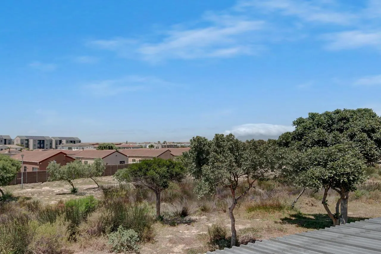 Spacious 4 Bedroom Hideout Sanctuary With Pool Le Cap 0*,  Afrique du Sud